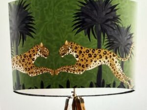 Leaping Leopard Verdant, Animalia