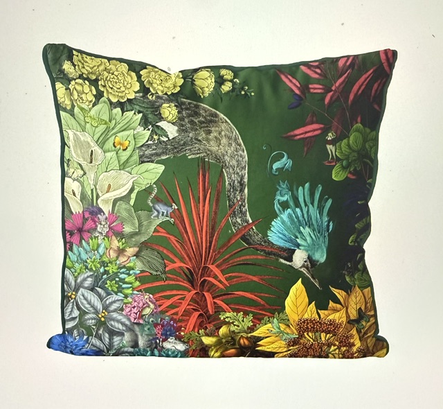 Glorious Plumes 6, Bird Cushion Cover